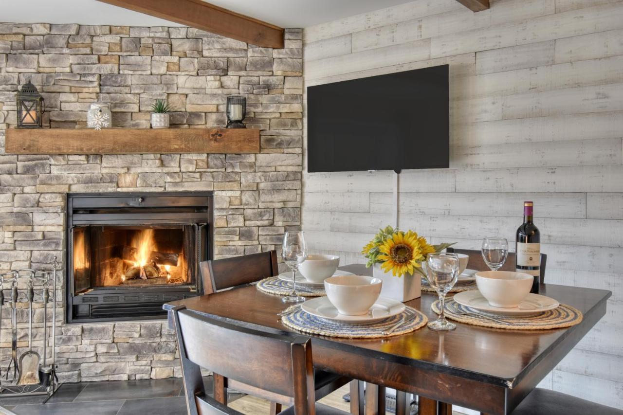 Elegant Apartment - View On Lake Tremblant & Mountain Μοντ Τρεμπλάν Εξωτερικό φωτογραφία